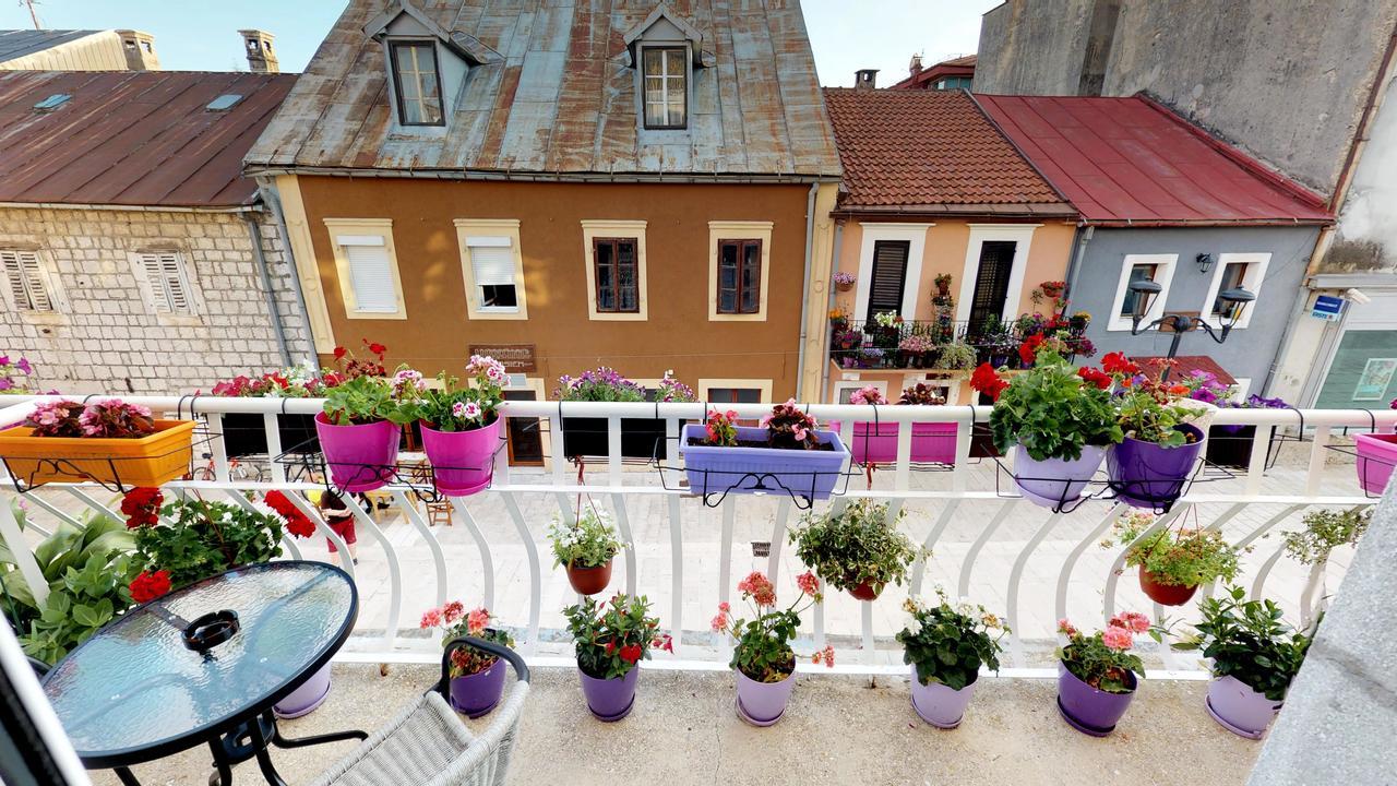 Adagio Apartment Cetinje Eksteriør billede